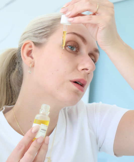 The Potions Jojoba oil serum (20ml) - Minsker porer, gir glød og beroliger