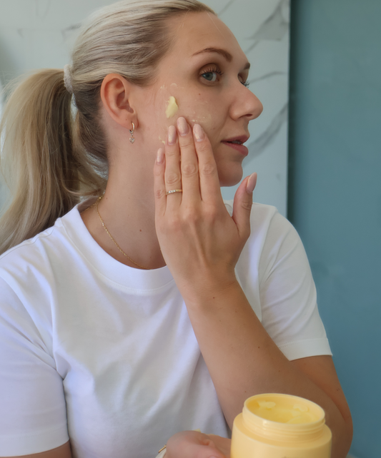 Petitfee Beautifying 3-i-1 Oljerens (100ml)